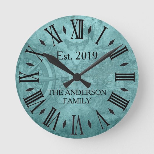 Rustic Familienaam Wereldkaart Roman Numeral Ronde Klok (Voorkant)