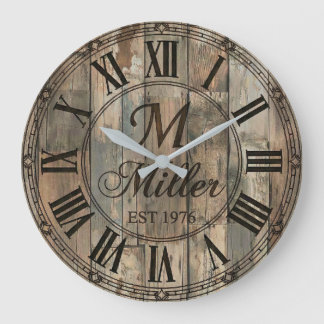 Rustic Family Monogram Wall Clock | Wood-Look Grote Klok