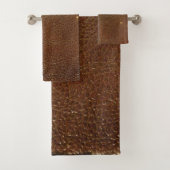 Rustic Faux Brown Leather Bad Handdoek (Insitu)