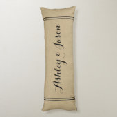 Rustic Faux Burlap en Black Monogrammed Lichaamskussen (Achterkant (Verticaal))