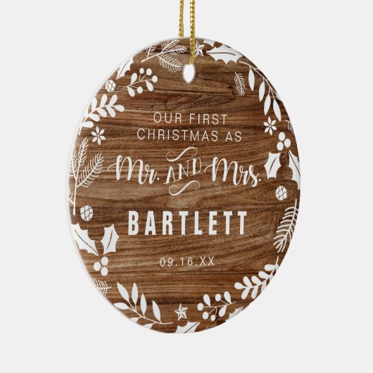 Rustic First Mr. en Mrs. Kerstfoto Keramisch Ornament (Rechts)