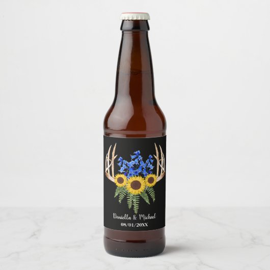 Rustic Floral Antlers bruiloft Favor Bier Etiket (Voorkant)
