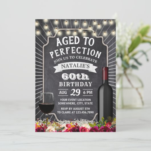 Rustic Floral Chalkboard 60th Wine Birthday Kaart (Staand voorkant)