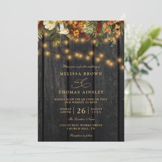 Rustic floral chic barn wood qr code wedding kaart (Staand voorkant)