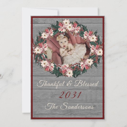 Rustic Floral Gray Wood Burgundy Thankful Blessed Feestdagenkaart (Voorkant)