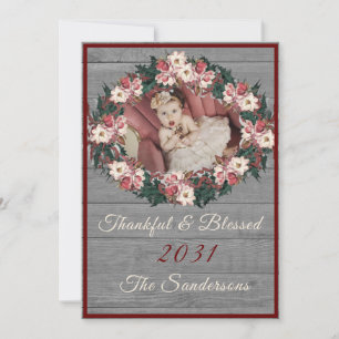 Rustic Floral Gray Wood Burgundy Thankful Blessed Feestdagenkaart
