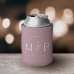 Rustic Floral Stem Wedding Monogram | Mauve Blikjeskoeler<br><div class="desc">Dankzij op maat gekleurde, gedrukte koelboxxen is een leuk en functioneel huwelijk voor uw gasten een goed idee! Pas de sjabloon aan met de bruid- en bruidenamen of monogram-initialen. Voeg uw trouwdatum, de plaats, de staat of de plaatsnaam of een andere douanetekst toe. Dit moderne rustige logo-achtige ontwerp heeft een...</div>