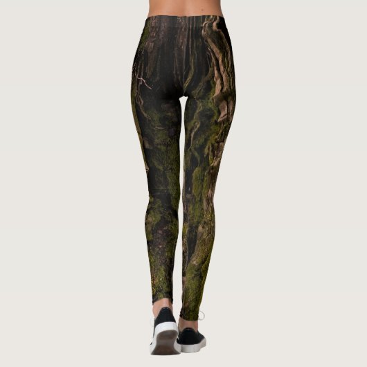 Rustic Forest Mossy Green Tree Bark Leggings (Achterkant)