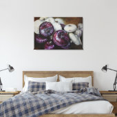 Rustic Garlic and Onion Still Life – Fine Art Canvas Afdruk (Insitu (Slaapkamer))