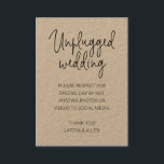 Rustic Geen foto's op sociale media zonder stopcon Plaatskaartje<br><div class="desc">Deze charmante rustic unplugged trouwkaart kenmerkt een minimalistische stijl met een mengsel van handschrift en eenvoudige blokletters. Het zal perfect zijn als je je trouwgasten vraagt om je een privé bruiloft toe te staan die vrij is van sociale media.</div>