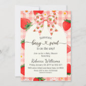 Rustic Gingham Strawberry Berry Sweet Baby Shower Kaart (Voorkant)