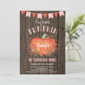 Rustic Girl Pompoen Verjaardagsuitnodiging Roze Kaart (Staand voorkant)