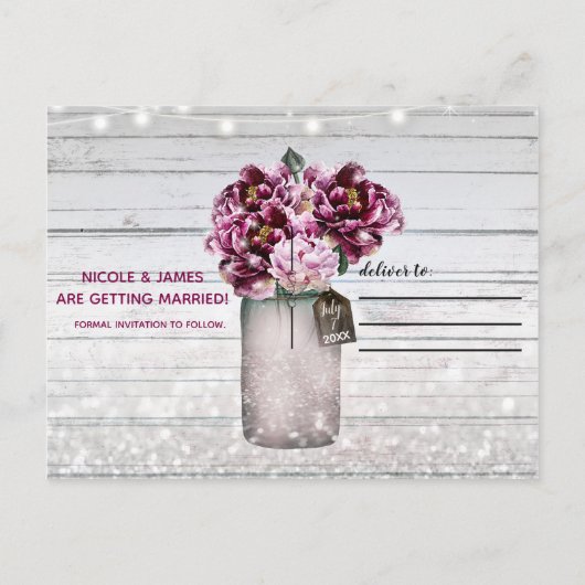 Rustic Glamor Wood Burgundy Mason Jar Save Date Aankondigingskaart (Achterkant)