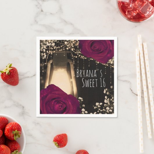 Rustic Glow Lantern Magenta Berry Rozen Wedding Servet (Insitu)