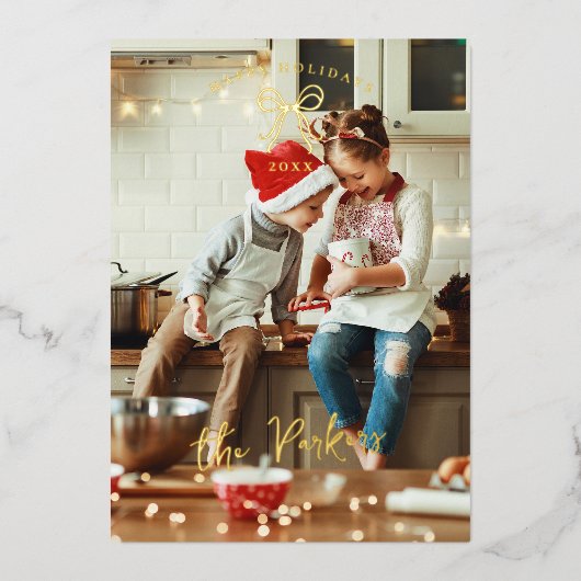 Rustic Gold Bow | Family Photos Christmas Folie Feestdagenkaart (Voorkant)