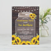 Rustic Graduation Party Jar Wood Sunflower Invite Kaart (Staand voorkant)