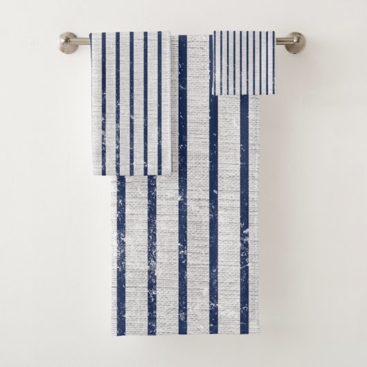 Rustic Gray Linen Navy Blue Stripes Pattern Bad Handdoek (Insitu)