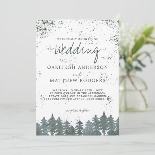 Rustic Green Forest Snowy Winter Wedding Kaart (Staand voorkant)