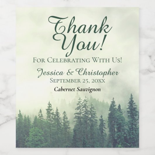 Rustic Green Pine Trees Wedding Bedankt Wijn Etiket (Enkel label)