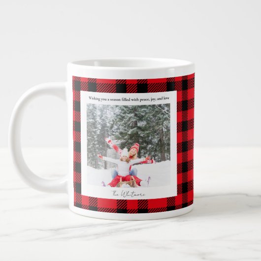 Rustic Green Red Plaid Monogram 2 Photo Christmas Grote Koffiekop (Links)
