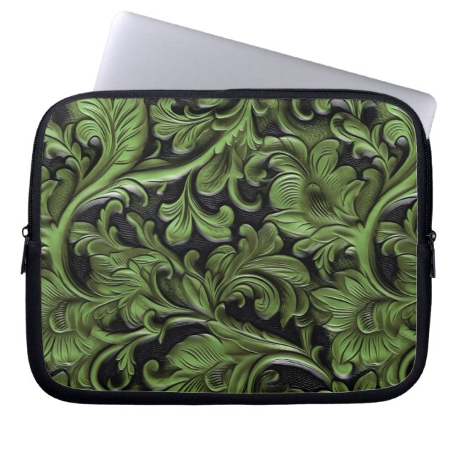 Rustic green tooled leather  laptop sleeve (Voorkant)