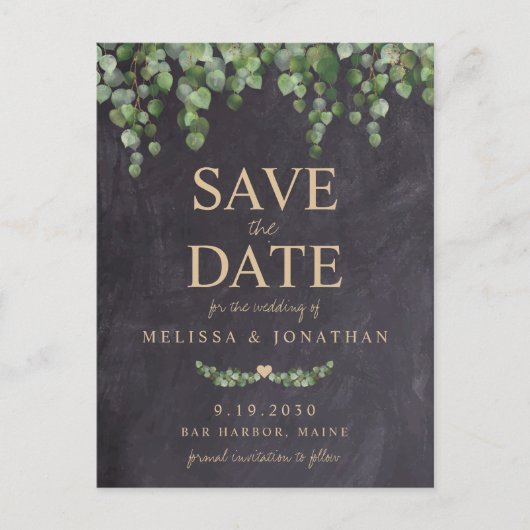 Rustic Greenery Eucalyptus Chalkboar Save the Date Aankondigingskaart (Voorkant)