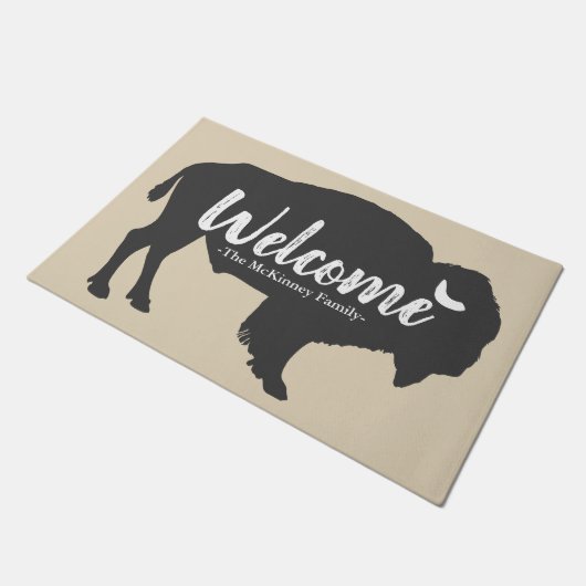 Rustic Grey Buffalo Bison & Family Name Welkom Deurmat (Schuin)