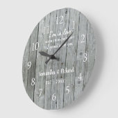Rustic Grey Wood Love Quote Weddenschap Jubileum Grote Klok (Hoek)