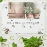 Rustic Hand Painted Country Kitchen Monogram Tea Theedoek<br><div class="desc">Herdenkingstheedoeken zijn ideaal voor het maken van keepsakes of het vieren van speciale evenementen. Ideaal geschenk voor newlyweds. Voeg uw douanetekst aan dit ontwerp toe door de "Edit this design sjabloon"vakjes op de rechterkant van het punt te gebruiken, of de blauwe "pas het"knoop aan om de tekst te schikken, de...</div>