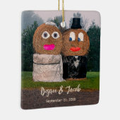 Rustic Hay Bale Funny Bride en Groom Keramisch Ornament (Rechts)