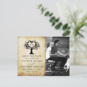 Rustic Heart Tree Weddenfoto slaat de datum op Aankondigingskaart (Staand voorkant)