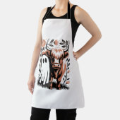 Rustic Highland Koe Ghost Halloween Schort (Insitu)