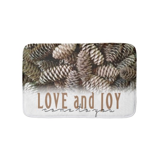 Rustic Holiday Love and Joy Pine Cone Badmat (Voorkant)