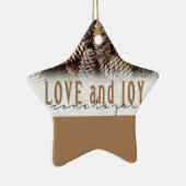 Rustic Holiday Love and Joy Pine Cone Keramisch Ornament (Rechts)