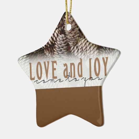 Rustic Holiday Love and Joy Pine Cone Keramisch Ornament (Links)