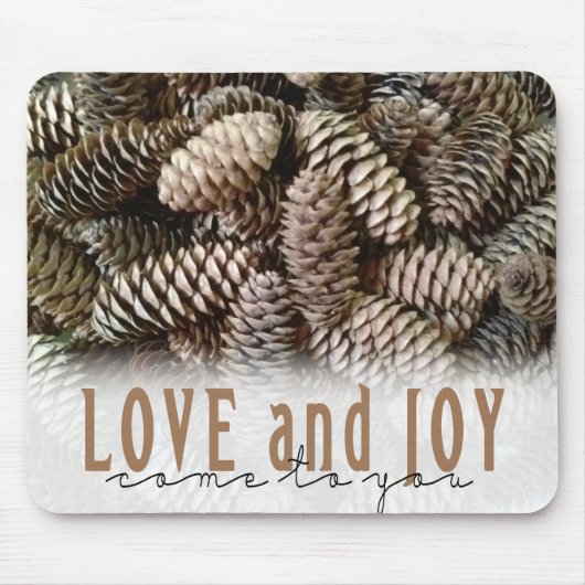 Rustic Holiday Love and Joy Pine Cone Muismat (Voorkant)