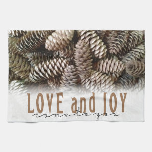 Rustic Holiday Love and Joy Pine Cone Theedoek