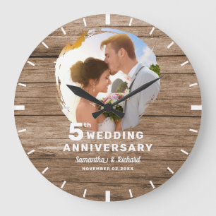 Rustic Houten 5e Huwelijksjubileum Koppel Foto Grote Klok