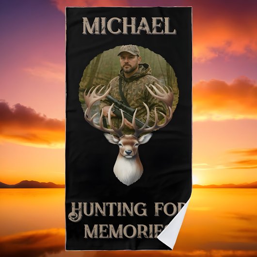 Rustic Hunter Deer Antler Outdoors Man Photo Strandlaken