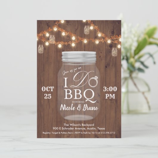 Rustic I DO BBQ Mason Jar Uitnodiging (Staand voorkant)