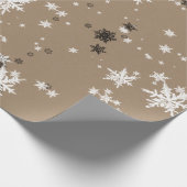Rustic Kraft Elegant White Snowflakes Cadeaupapier (Hoek)