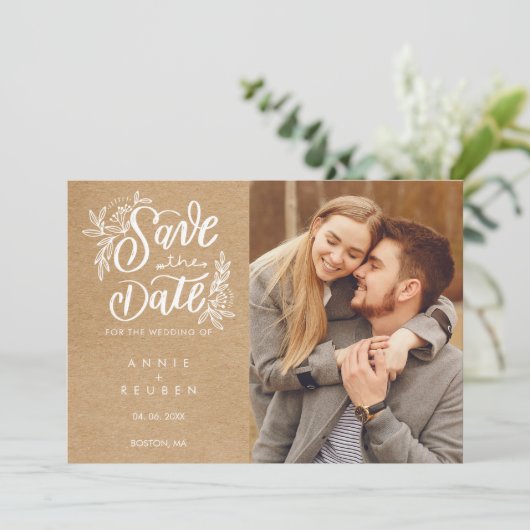 Rustic Kraft Hand Elegant Script Boho Foto Save The Date (Staand voorkant)