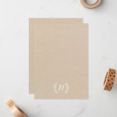 Rustic Kraft Laurel Wreath Monogram Notitiekaartje (Voorkant / Achterkant in situ)