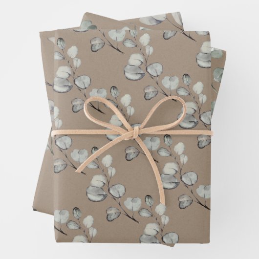 Rustic Kraft Paper Vervaagd Groene Eucalyptus Spri (In situ)