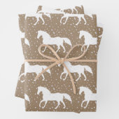 Rustic Kraft Wild White Horses in Snowfall Inpakpapier Vel (In situ)