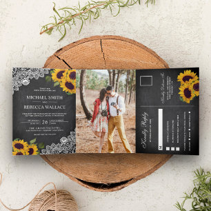 Rustic krijtbord kant zonnebloem trouwfoto drieluik uitnodiging