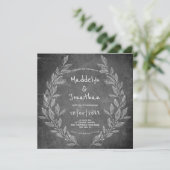 Rustic krijtbord zwart wit bloem bruiloft kaart (Staand voorkant)