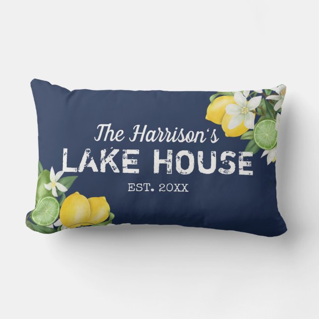 Rustic Lake House Custom Family Name Lumbar Pillow Kussen (Voorkant)