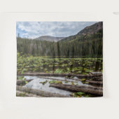 Rustic Lake // Lilly Pond Green Leaves Wandkleed (Voorkant (horizontaal))