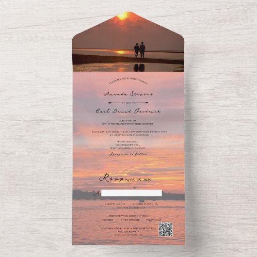Rustic Lake Sunset Lakeside + uw foto bruiloft All In One Uitnodiging (Binnen)